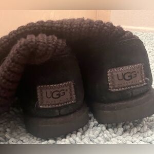 BLACK CARDY UGGS